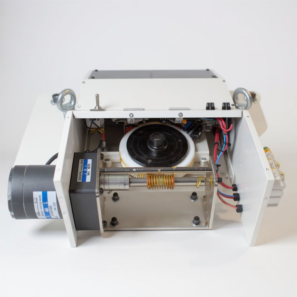 Variac monofásico 250amp con servomotor - vista 6 - El Toroide